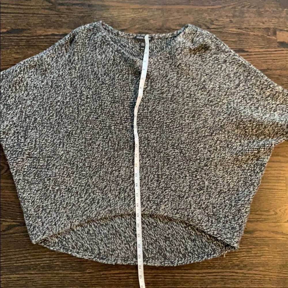 Sweater - Picture 7 of 8